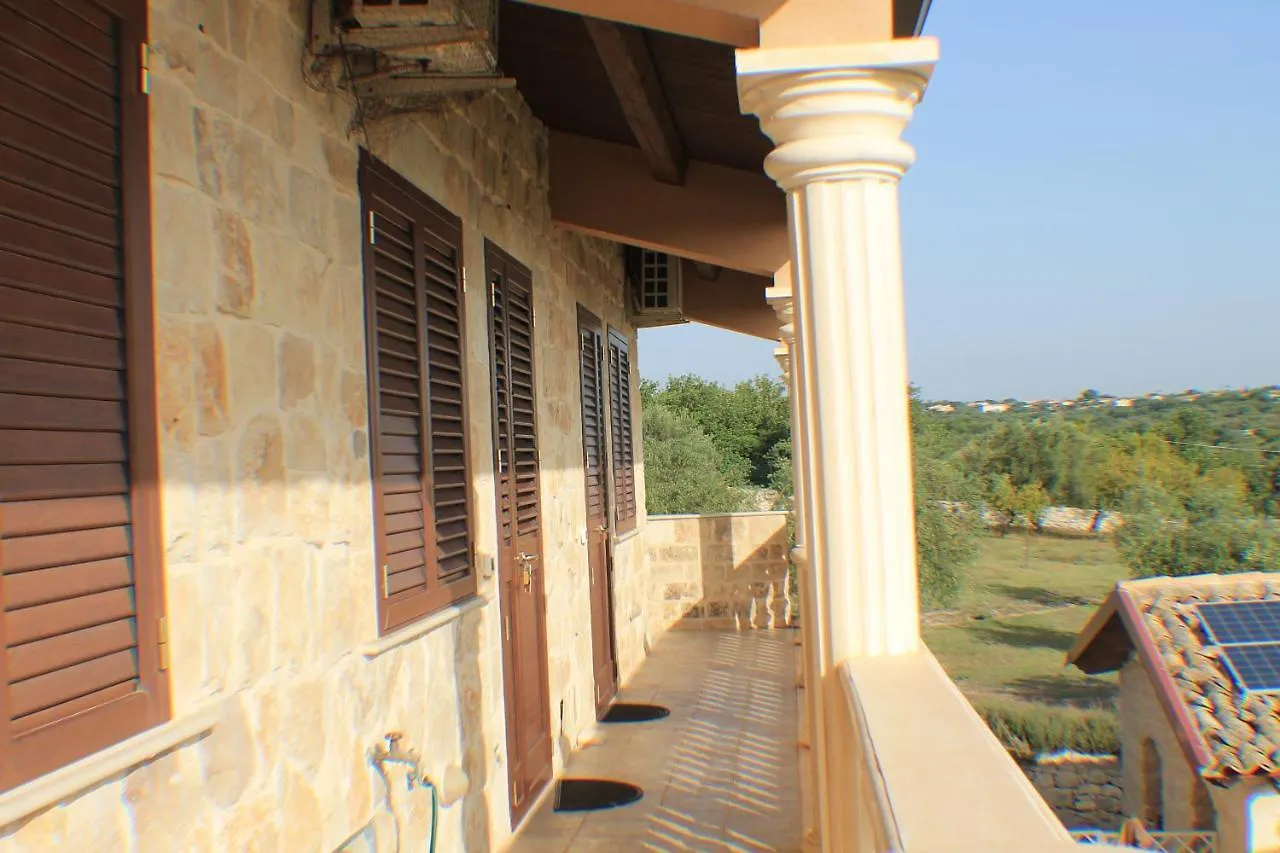 Villa Le Due Palme Frigintini Bauernhof