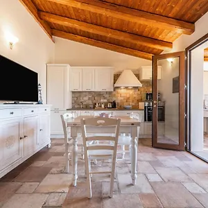  Casa vacanze Mattia House Italia